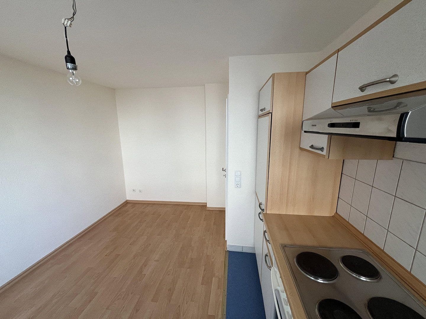 Prenájom bytu 1-izbový 37 m², Sadowastr. 2, Lübeck, Šlezvicko-Holštajnsko Prenájom bytu 1-izbový 37 m², Sadowastr. 2, Lübeck, Šlezvicko-Holštajnsko