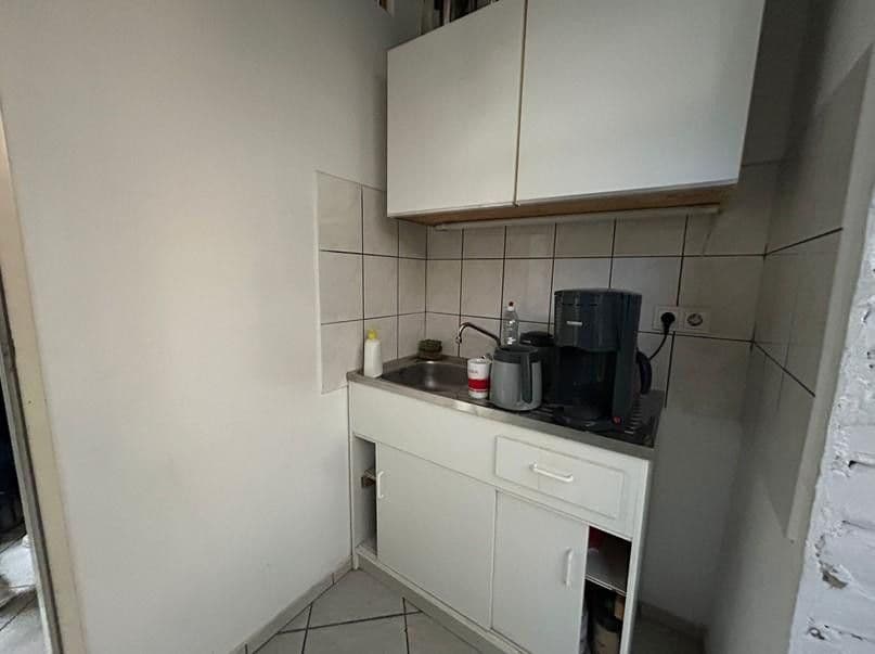 Prenájom nebytového priestoru 350 m², Marsiliusstraße 93, Köln, Severné Porýnie - Westfálsko Prenájom nebytového priestoru 350 m², Marsiliusstraße 93, Köln, Severné Porýnie - Westfálsko