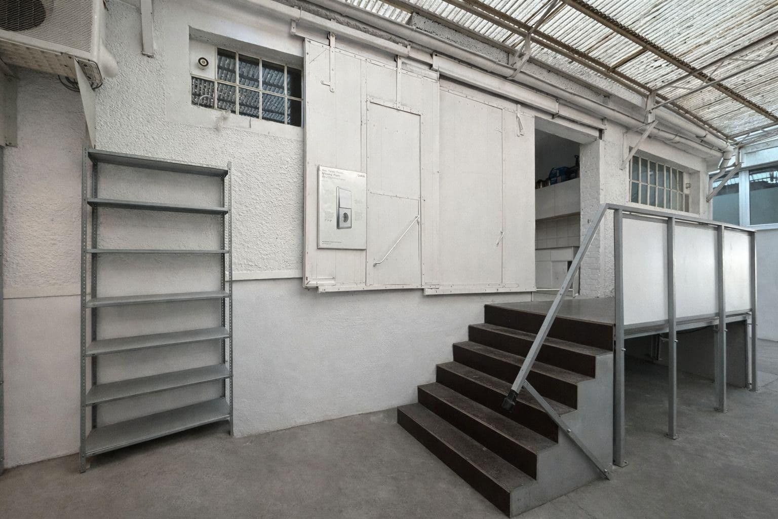 Prenájom nebytového priestoru 350 m², Marsiliusstraße 93, Köln, Severné Porýnie - Westfálsko Prenájom nebytového priestoru 350 m², Marsiliusstraße 93, Köln, Severné Porýnie - Westfálsko