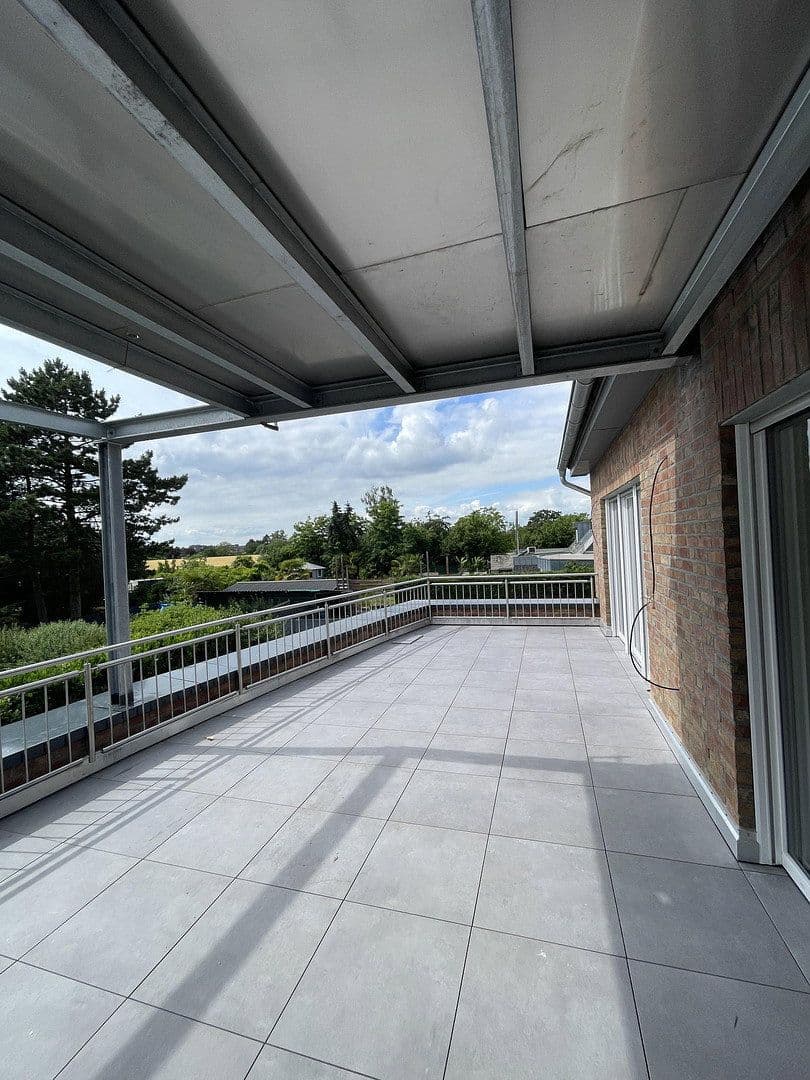 Prenájom bytu 3-izbový 88 m², Kempen, Severné Porýnie - Westfálsko Prenájom bytu 3-izbový 88 m², Kempen, Severné Porýnie - Westfálsko