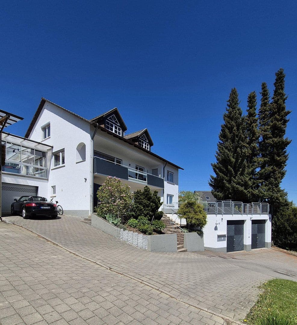 Predaj domu 283 m², pozemek 1.005 m², Unterdorf 24, Rottweil, Bádensko-Wurttembersko Predaj domu 283 m², pozemek 1.005 m², Unterdorf 24, Rottweil, Bádensko-Wurttembersko