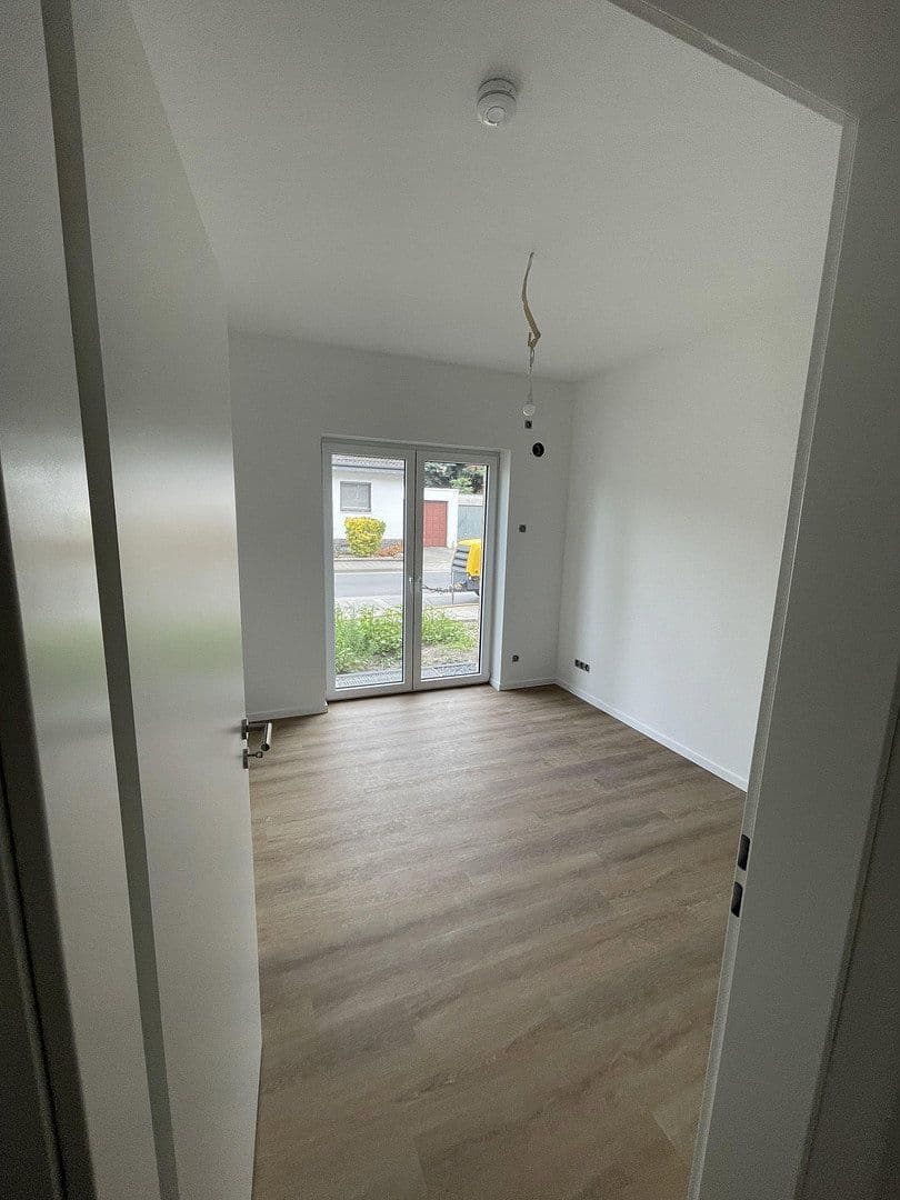 Prenájom bytu 4-izbový 122 m², Kempen, Severné Porýnie - Westfálsko Prenájom bytu 4-izbový 122 m², Kempen, Severné Porýnie - Westfálsko