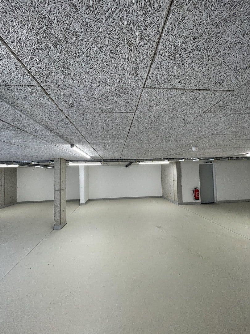 Prenájom bytu 4-izbový 122 m², Kempen, Severné Porýnie - Westfálsko Prenájom bytu 4-izbový 122 m², Kempen, Severné Porýnie - Westfálsko