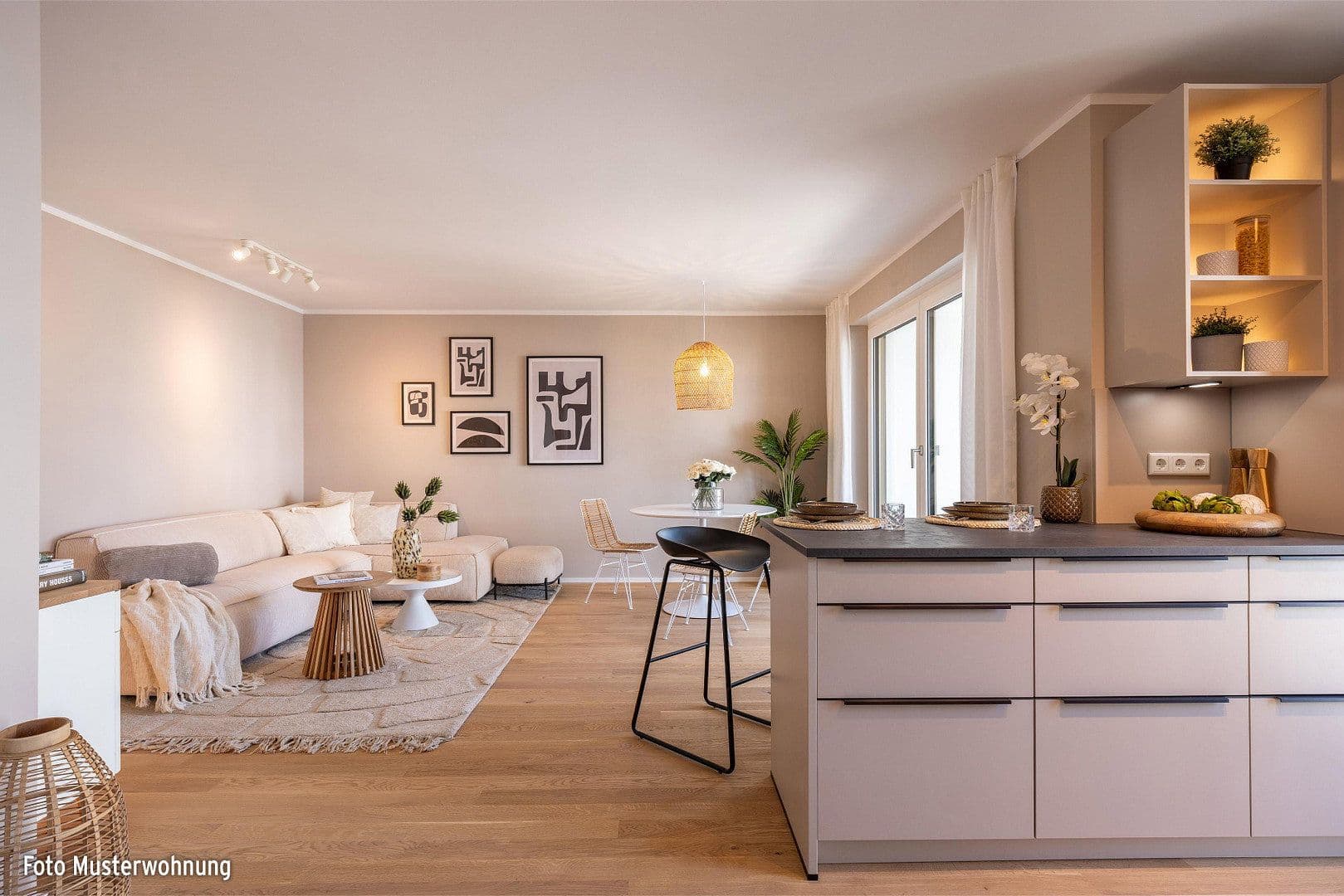 Predaj bytu 3-izbový 78 m², Maxhofweg, Neuried bei München, Bavorsko Predaj bytu 3-izbový 78 m², Maxhofweg, Neuried bei München, Bavorsko