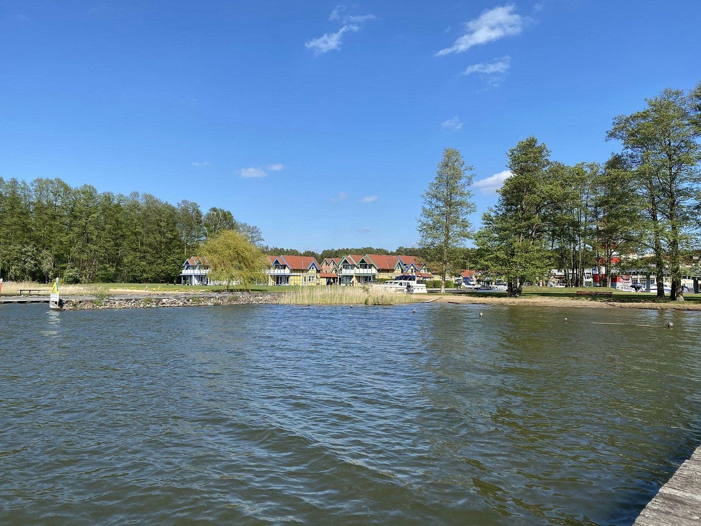 Predaj domu 66 m², pozemek 135 m², Rheinsberg, Brandenbursko Predaj domu 66 m², pozemek 135 m², Rheinsberg, Brandenbursko