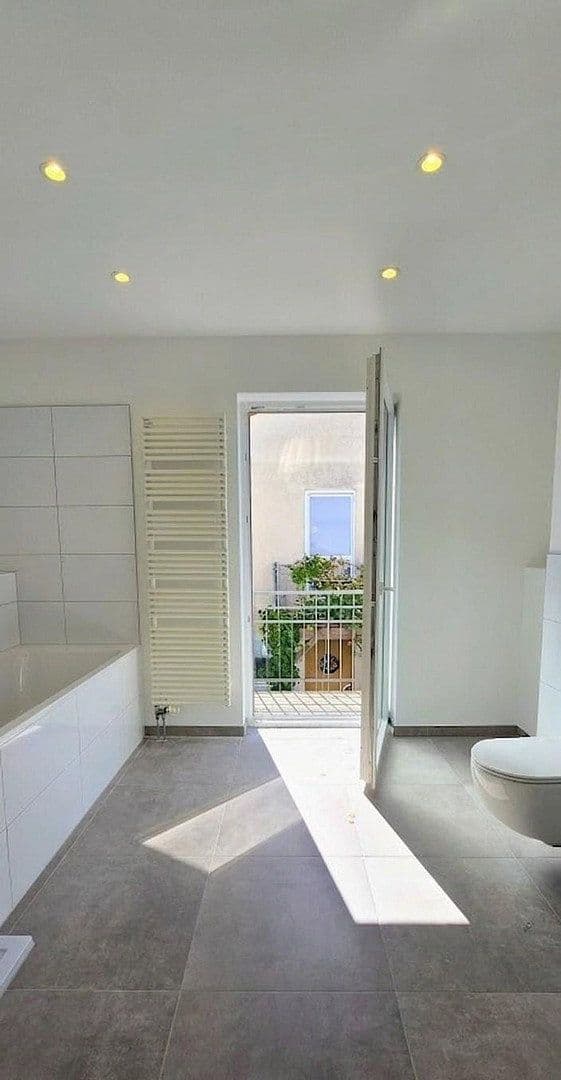Prenájom domu 135 m², pozemek 325 m², Seestr. 13a, Hoppegarten, Brandenbursko Prenájom domu 135 m², pozemek 325 m², Seestr. 13a, Hoppegarten, Brandenbursko