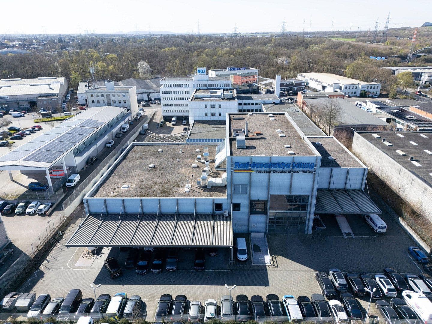 Prenájom nebytového priestoru 520 m², Moselstr. 14, Neuss, Severné Porýnie - Westfálsko Prenájom nebytového priestoru 520 m², Moselstr. 14, Neuss, Severné Porýnie - Westfálsko