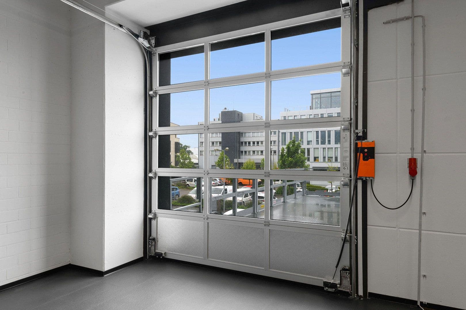 Prenájom nebytového priestoru 520 m², Moselstr. 14, Neuss, Severné Porýnie - Westfálsko Prenájom nebytového priestoru 520 m², Moselstr. 14, Neuss, Severné Porýnie - Westfálsko