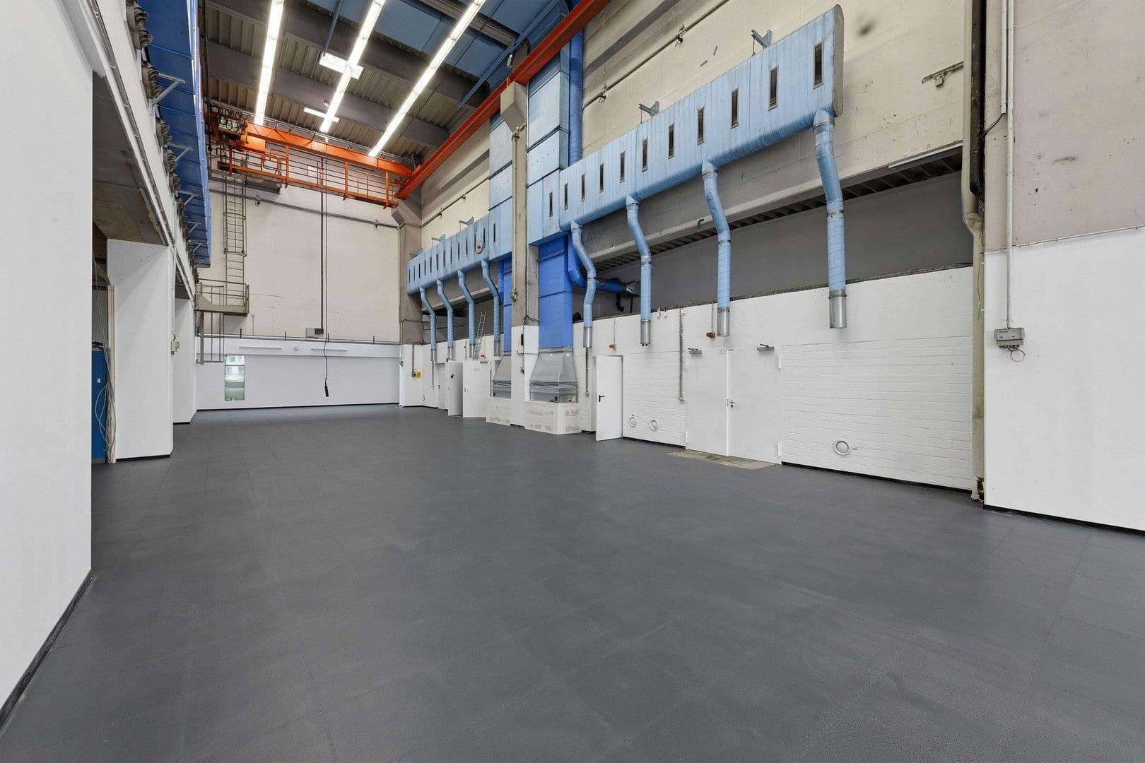 Prenájom nebytového priestoru 520 m², Moselstr. 14, Neuss, Severné Porýnie - Westfálsko Prenájom nebytového priestoru 520 m², Moselstr. 14, Neuss, Severné Porýnie - Westfálsko
