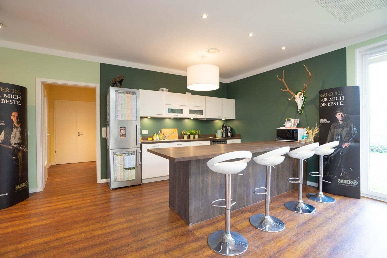 Predaj kancelárie 205 m², Lüneburger Landstraße 3, Garlstorf, Dolné Sasko Predaj kancelárie 205 m², Lüneburger Landstraße 3, Garlstorf, Dolné Sasko
