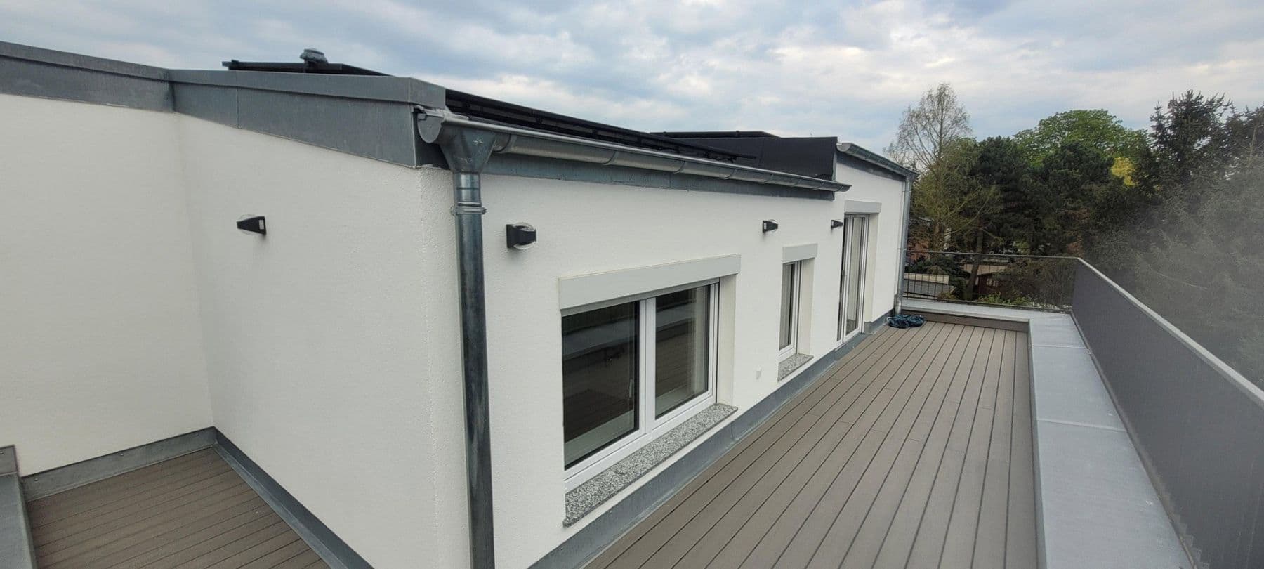 Prenájom bytu 3-izbový 87 m², Berlin, Berlín Prenájom bytu 3-izbový 87 m², Berlin, Berlín