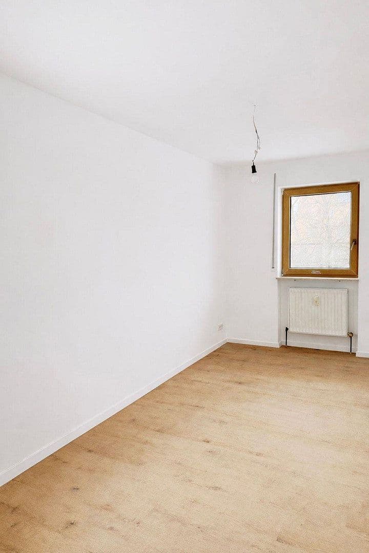 Prenájom bytu 3-izbový 84 m², Fürth, Bavorsko Prenájom bytu 3-izbový 84 m², Fürth, Bavorsko