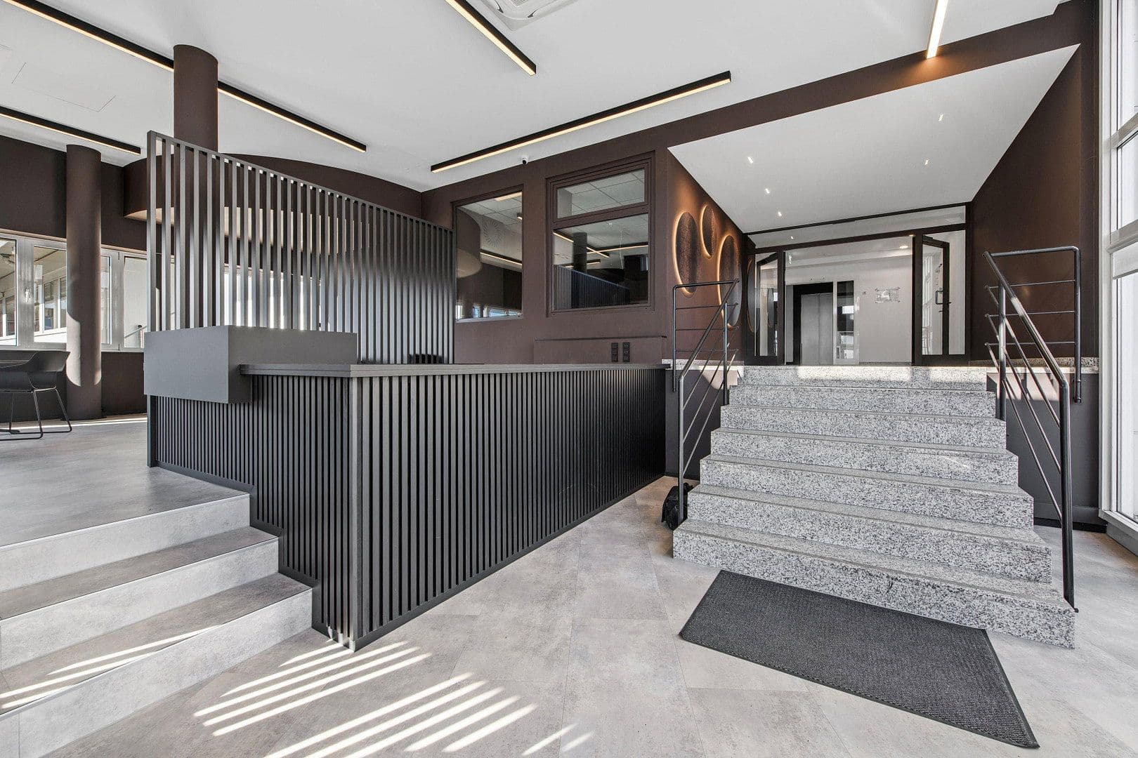 Prenájom kancelárie 600 m², Moselstr. 14, Neuss, Severné Porýnie - Westfálsko Prenájom kancelárie 600 m², Moselstr. 14, Neuss, Severné Porýnie - Westfálsko