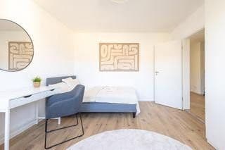 Prenájom bytu 68 m², Ampfingstraße 37, München, Bavorsko Prenájom bytu 68 m², Ampfingstraße 37, München, Bavorsko