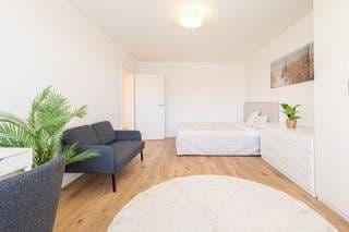 Prenájom bytu 68 m², Ampfingstraße 37, München, Bavorsko Prenájom bytu 68 m², Ampfingstraße 37, München, Bavorsko