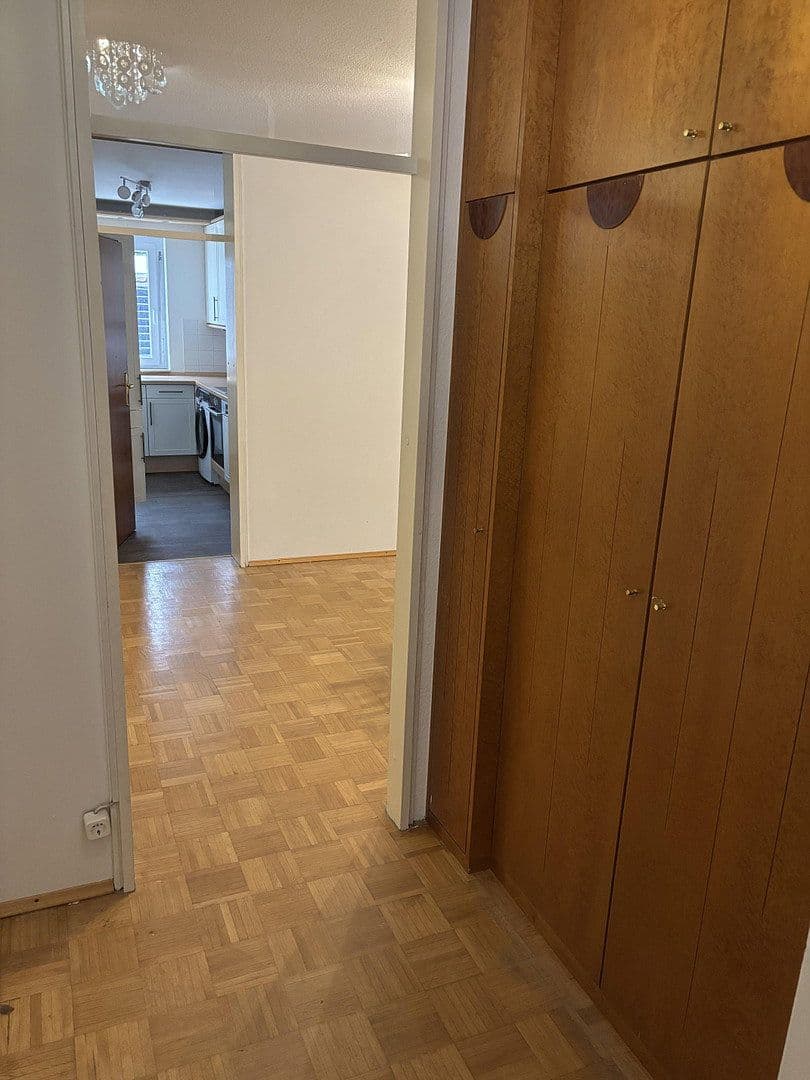 Prenájom bytu 5-izbový 120 m², Haid-und-Neu-Straße 16, Karlsruhe, Bádensko-Wurttembersko Prenájom bytu 5-izbový 120 m², Haid-und-Neu-Straße 16, Karlsruhe, Bádensko-Wurttembersko