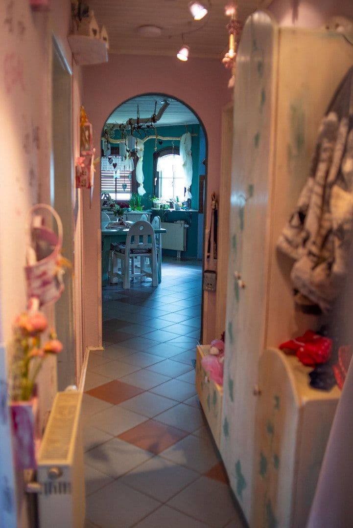 Predaj domu 226 m², pozemek 546 m², Fußgönheim, Porýnie-Falcko Predaj domu 226 m², pozemek 546 m², Fußgönheim, Porýnie-Falcko