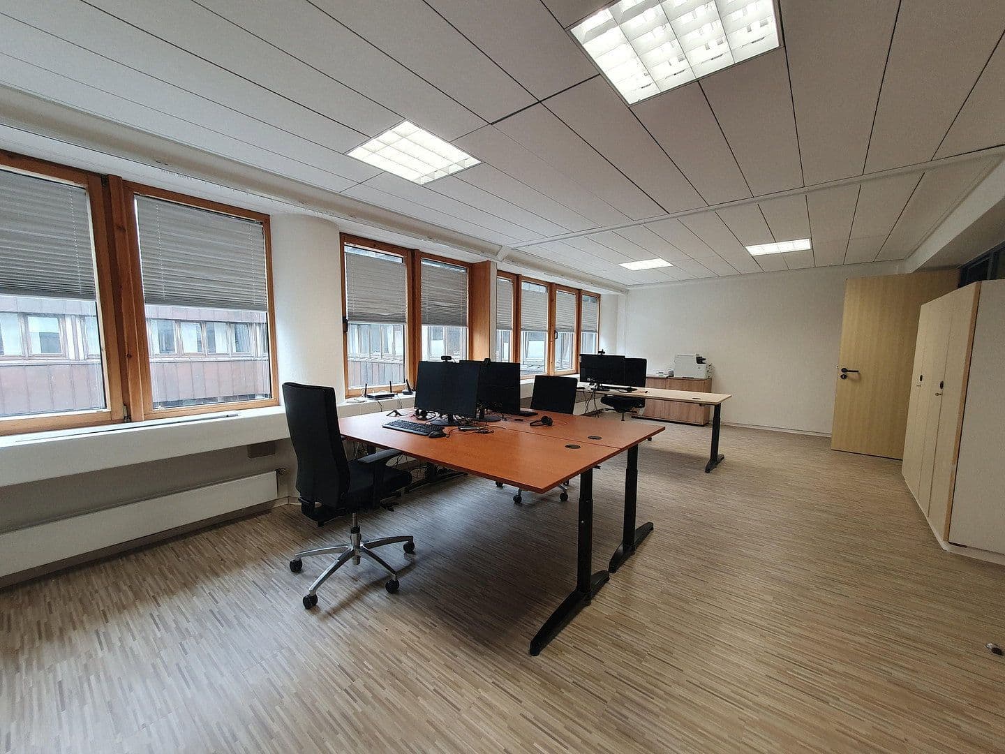 Prenájom kancelárie 54 m², Kiel, Šlezvicko-Holštajnsko Prenájom kancelárie 54 m², Kiel, Šlezvicko-Holštajnsko