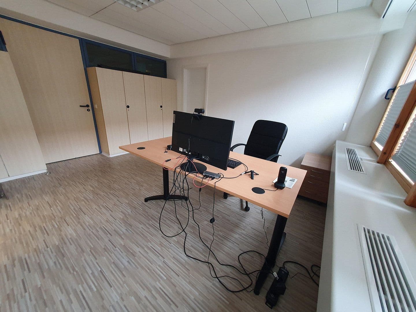 Prenájom kancelárie 54 m², Kiel, Šlezvicko-Holštajnsko Prenájom kancelárie 54 m², Kiel, Šlezvicko-Holštajnsko