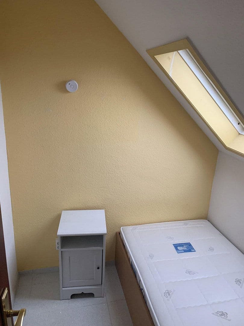 Prenájom bytu 2-izbový 33 m², Hufelandstr. 15, Essen, Severné Porýnie - Westfálsko Prenájom bytu 2-izbový 33 m², Hufelandstr. 15, Essen, Severné Porýnie - Westfálsko