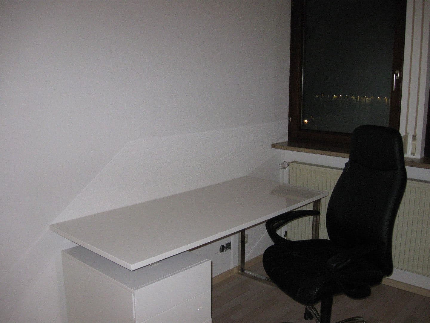 Prenájom bytu 1-izbový 27 m², Weilheim an der Teck, Bádensko-Wurttembersko Prenájom bytu 1-izbový 27 m², Weilheim an der Teck, Bádensko-Wurttembersko