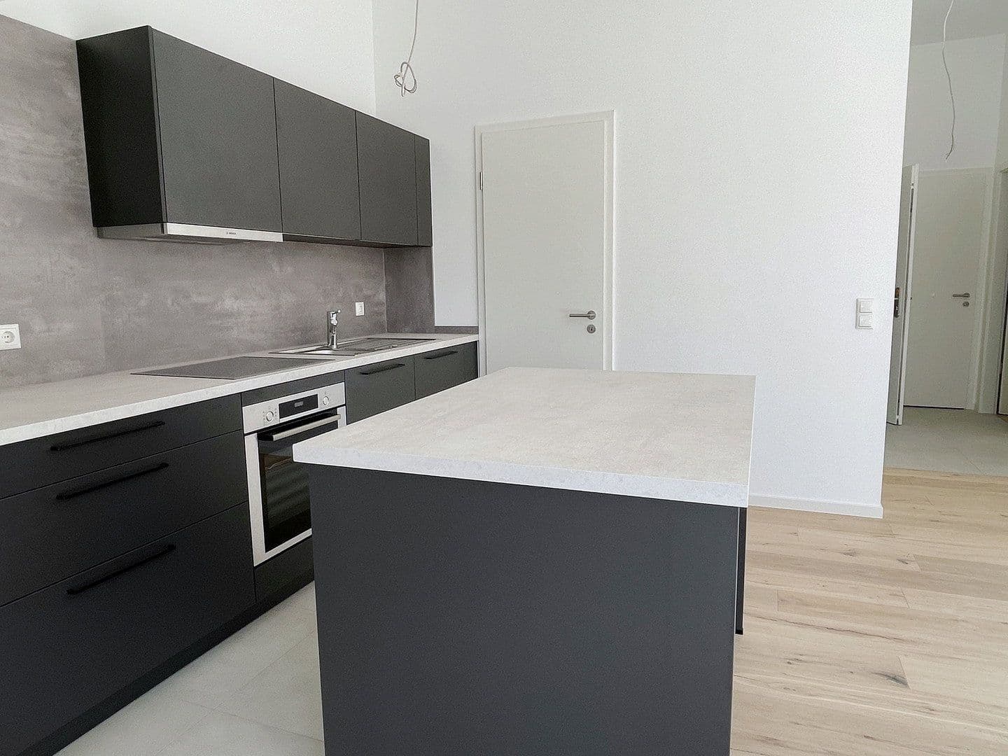 Prenájom bytu 2-izbový 92 m², Graslitzerstraße 16, Aschaffenburg, Bavorsko Prenájom bytu 2-izbový 92 m², Graslitzerstraße 16, Aschaffenburg, Bavorsko