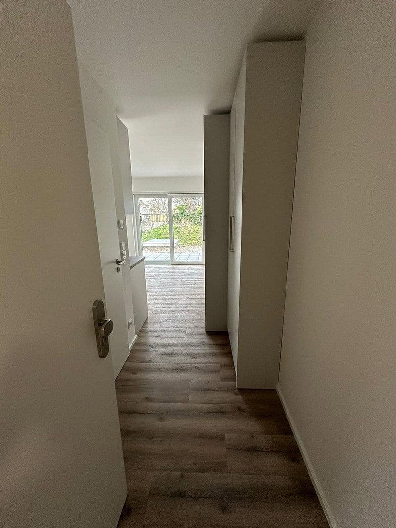 Prenájom bytu 1-izbový 35 m², Schleißheimerstrasse 433, München - Am Hart, Bavorsko Prenájom bytu 1-izbový 35 m², Schleißheimerstrasse 433, München - Am Hart, Bavorsko