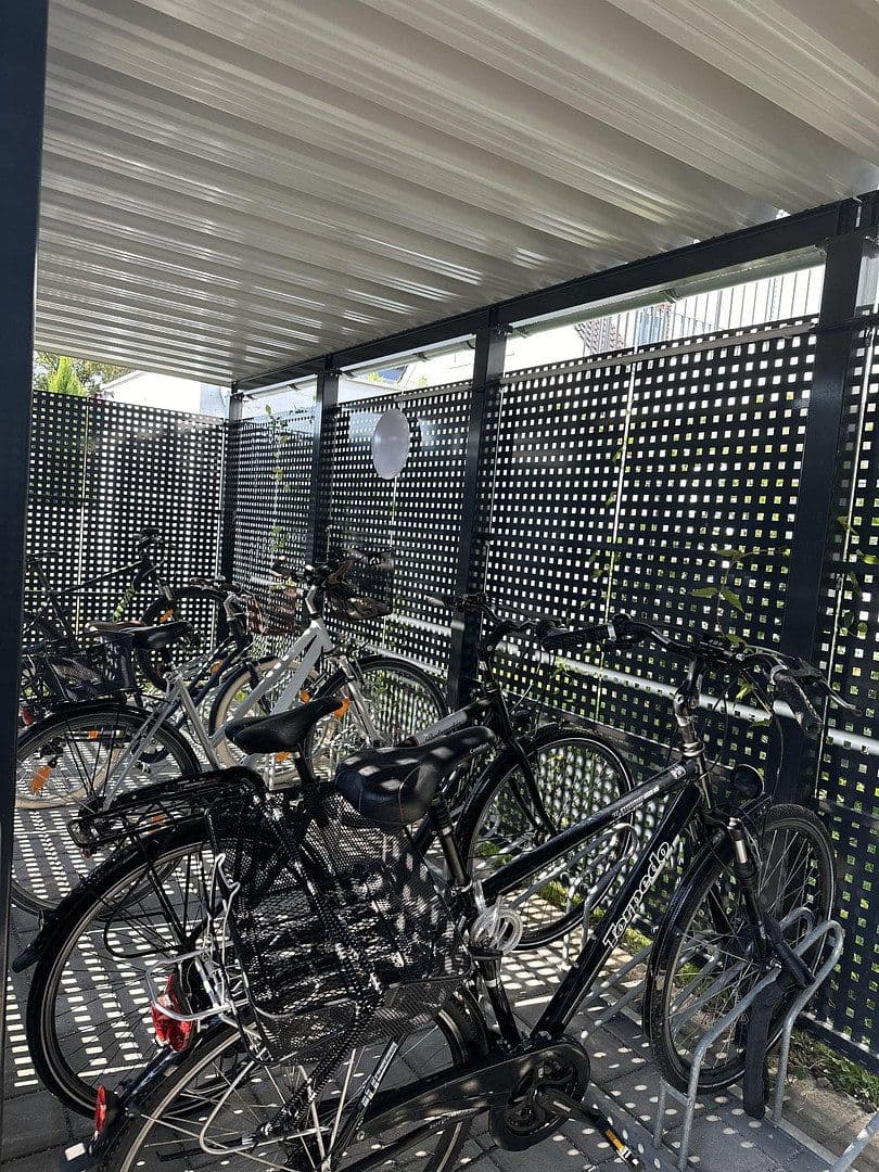 Prenájom bytu 1-izbový 35 m², Schleißheimerstrasse 433, München - Am Hart, Bavorsko Prenájom bytu 1-izbový 35 m², Schleißheimerstrasse 433, München - Am Hart, Bavorsko