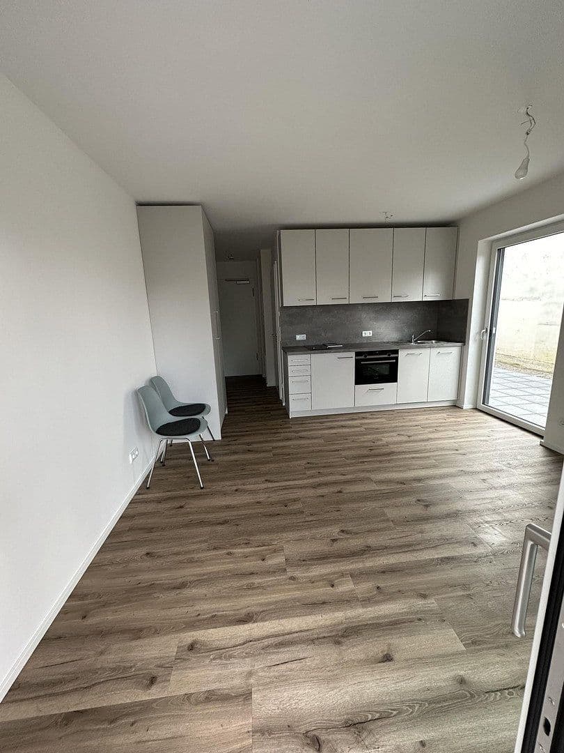 Prenájom bytu 1-izbový 35 m², Schleißheimerstrasse 433, München - Am Hart, Bavorsko Prenájom bytu 1-izbový 35 m², Schleißheimerstrasse 433, München - Am Hart, Bavorsko