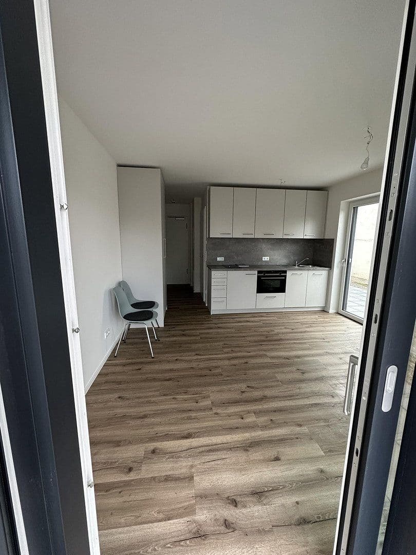 Prenájom bytu 1-izbový 35 m², Schleißheimerstrasse 433, München - Am Hart, Bavorsko Prenájom bytu 1-izbový 35 m², Schleißheimerstrasse 433, München - Am Hart, Bavorsko