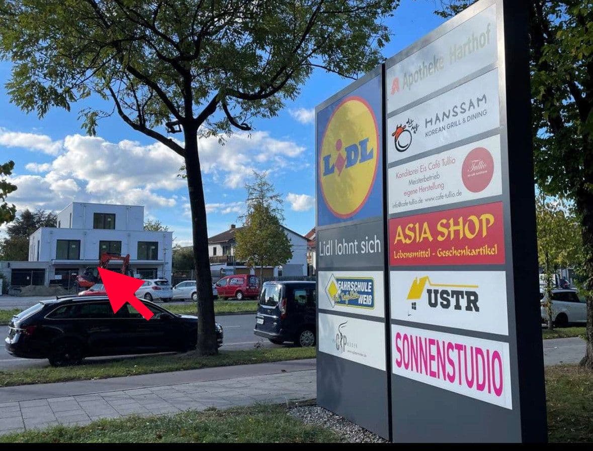 Prenájom bytu 1-izbový 35 m², Schleißheimerstrasse 433, München - Am Hart, Bavorsko Prenájom bytu 1-izbový 35 m², Schleißheimerstrasse 433, München - Am Hart, Bavorsko