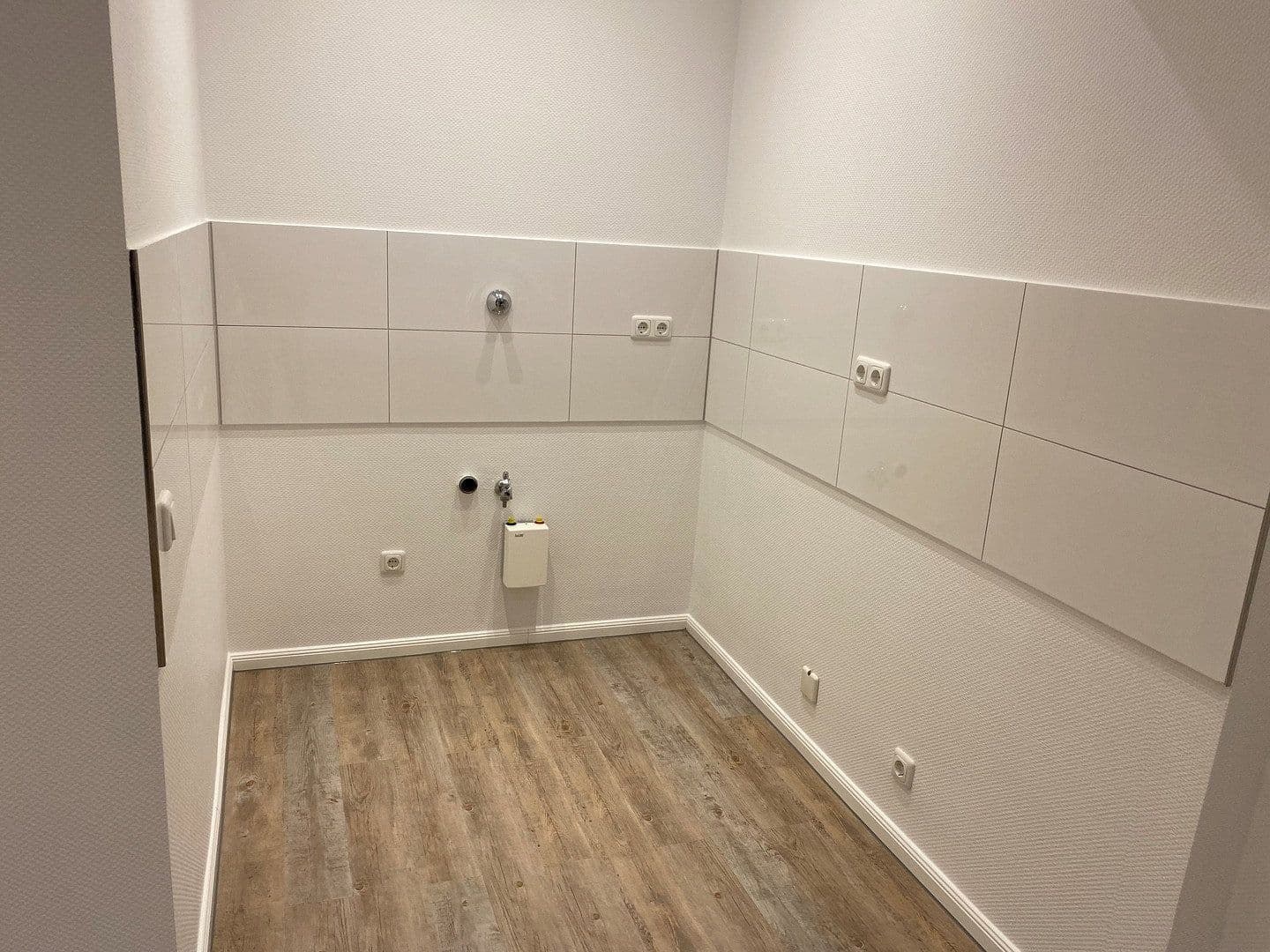 Prenájom bytu 1-izbový 39 m², Hochemmericher Straße 64, Duisburg, Severné Porýnie - Westfálsko Prenájom bytu 1-izbový 39 m², Hochemmericher Straße 64, Duisburg, Severné Porýnie - Westfálsko
