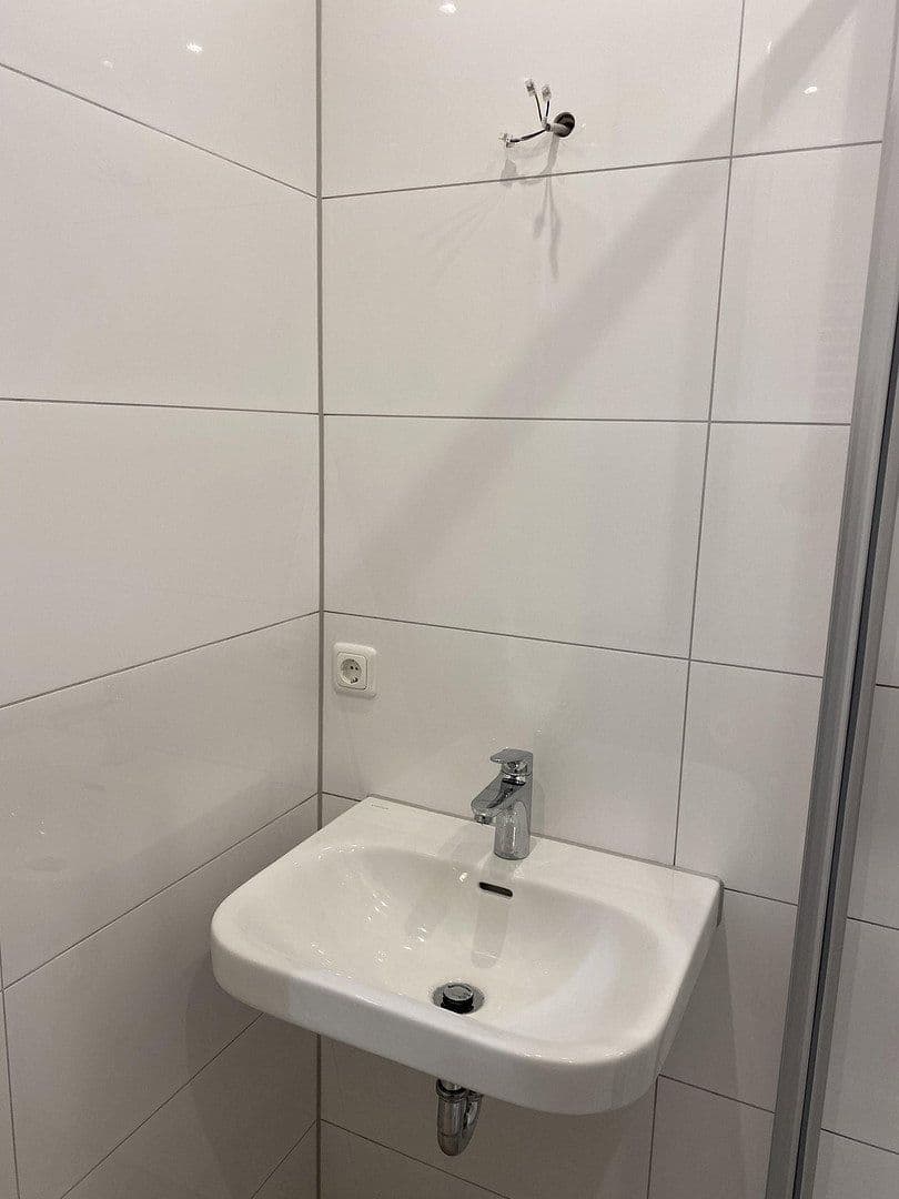 Prenájom bytu 1-izbový 39 m², Hochemmericher Straße 64, Duisburg, Severné Porýnie - Westfálsko Prenájom bytu 1-izbový 39 m², Hochemmericher Straße 64, Duisburg, Severné Porýnie - Westfálsko
