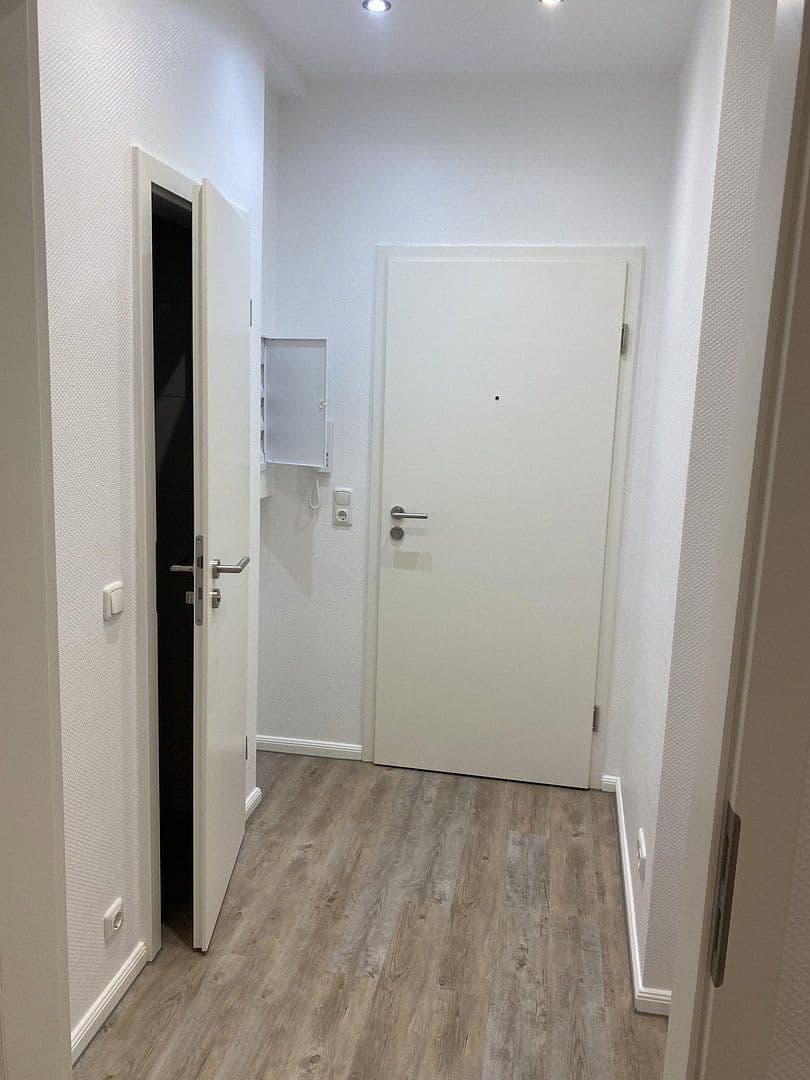 Prenájom bytu 1-izbový 39 m², Hochemmericher Straße 64, Duisburg, Severné Porýnie - Westfálsko Prenájom bytu 1-izbový 39 m², Hochemmericher Straße 64, Duisburg, Severné Porýnie - Westfálsko