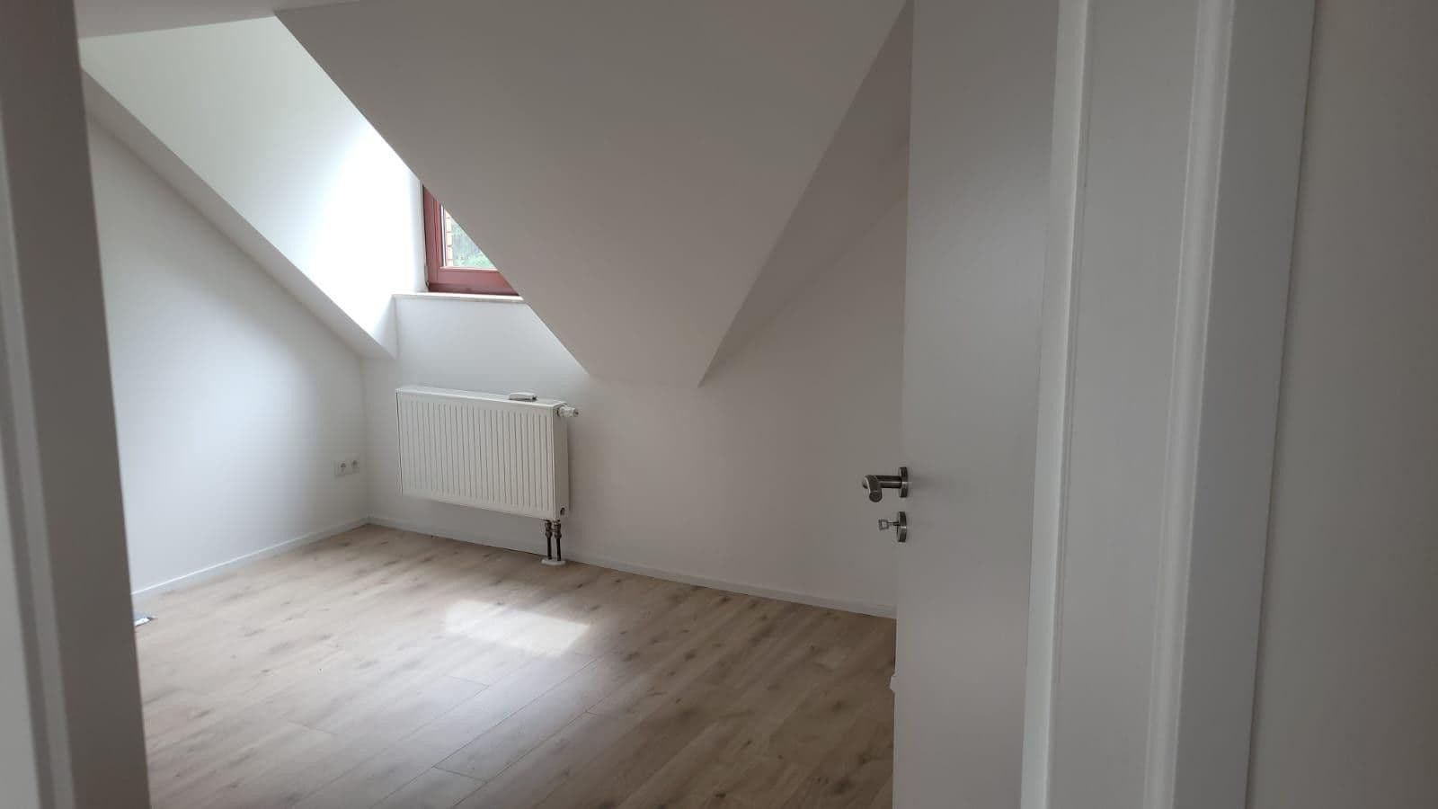 Predaj domu 368 m², pozemek 230 m², Birkenstraße 1, Reichenbach, Sasko Predaj domu 368 m², pozemek 230 m², Birkenstraße 1, Reichenbach, Sasko