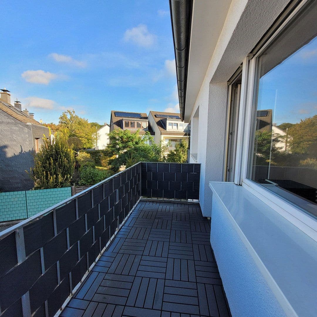 Prenájom bytu 2-izbový 53 m², Bergisch Gladbach, Severné Porýnie - Westfálsko Prenájom bytu 2-izbový 53 m², Bergisch Gladbach, Severné Porýnie - Westfálsko