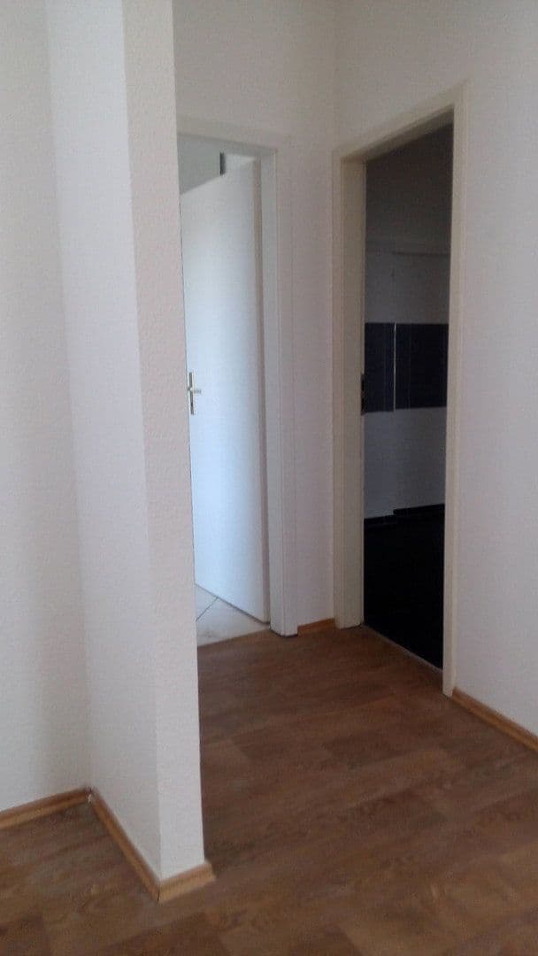 Prenájom bytu 3-izbový 93 m², Meißner Straße, 3, Wilsdruff, Sasko Prenájom bytu 3-izbový 93 m², Meißner Straße, 3, Wilsdruff, Sasko