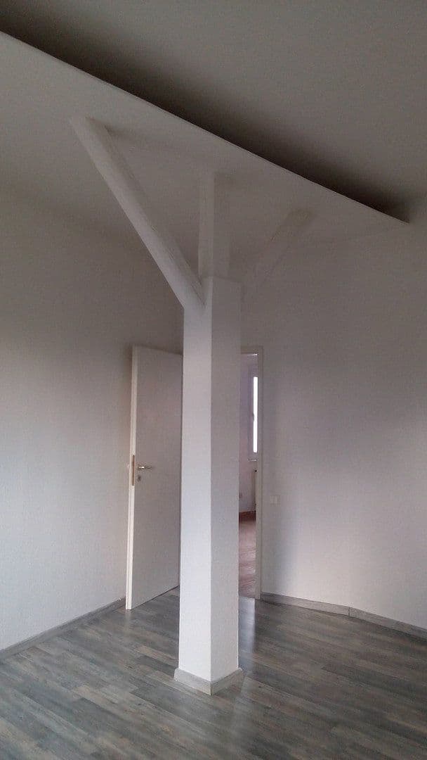 Prenájom bytu 3-izbový 93 m², Meißner Straße, 3, Wilsdruff, Sasko Prenájom bytu 3-izbový 93 m², Meißner Straße, 3, Wilsdruff, Sasko