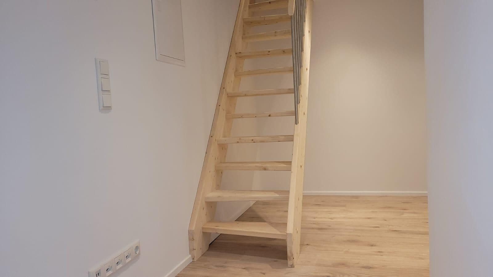 Predaj domu 410 m², pozemek 210 m², Stockmannstr. 5, Reichenbach, Sasko Predaj domu 410 m², pozemek 210 m², Stockmannstr. 5, Reichenbach, Sasko