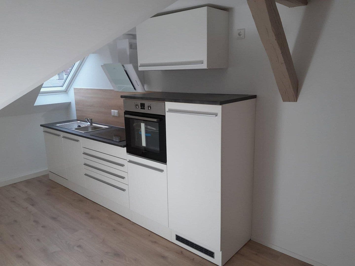Predaj domu 410 m², pozemek 210 m², Stockmannstr. 5, Reichenbach, Sasko Predaj domu 410 m², pozemek 210 m², Stockmannstr. 5, Reichenbach, Sasko