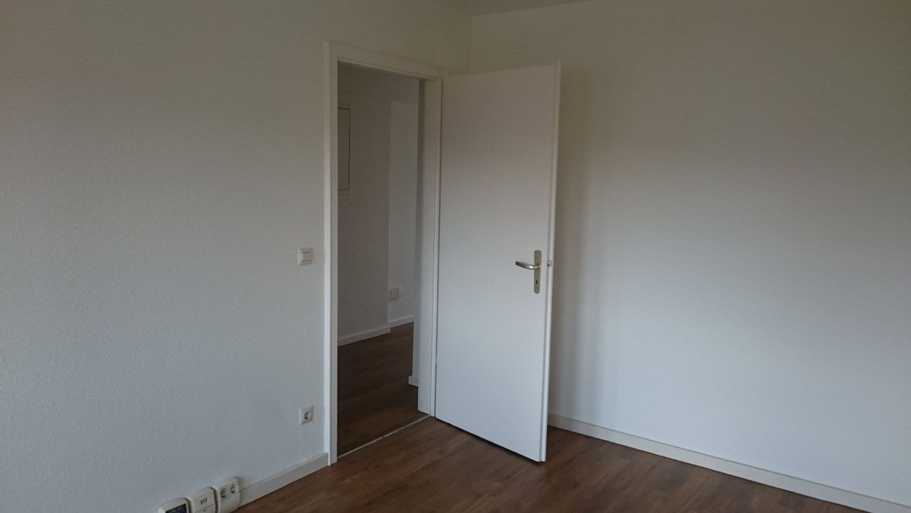 Prenájom bytu 2-izbový 60 m², Tuttlingen, Bádensko-Wurttembersko Prenájom bytu 2-izbový 60 m², Tuttlingen, Bádensko-Wurttembersko