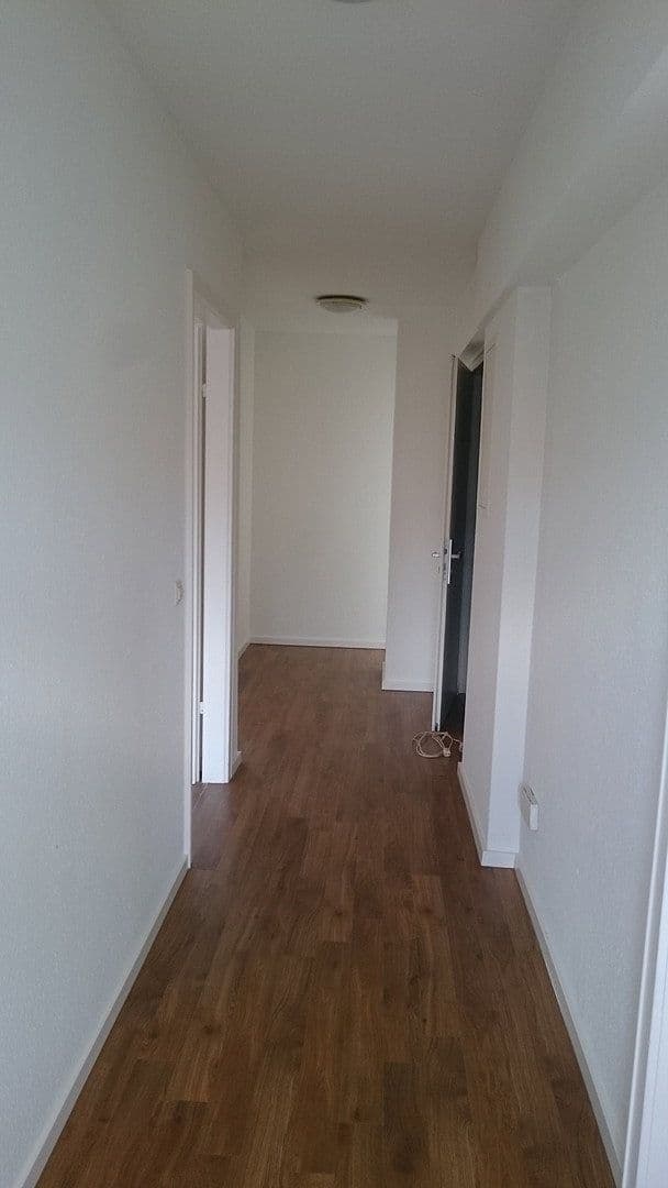 Prenájom bytu 2-izbový 60 m², Tuttlingen, Bádensko-Wurttembersko Prenájom bytu 2-izbový 60 m², Tuttlingen, Bádensko-Wurttembersko