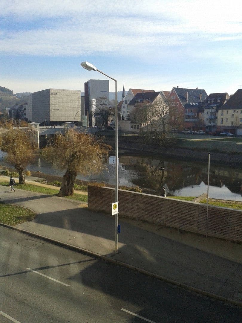 Prenájom bytu 2-izbový 60 m², Tuttlingen, Bádensko-Wurttembersko Prenájom bytu 2-izbový 60 m², Tuttlingen, Bádensko-Wurttembersko