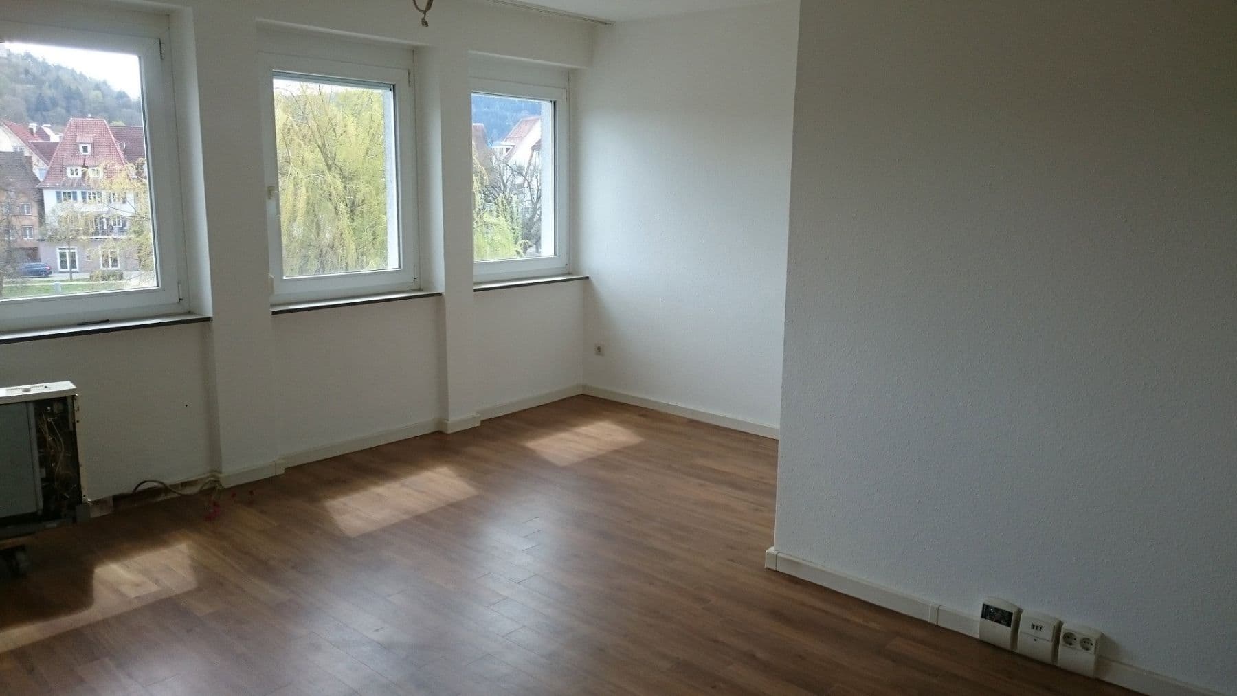Prenájom bytu 2-izbový 60 m², Tuttlingen, Bádensko-Wurttembersko Prenájom bytu 2-izbový 60 m², Tuttlingen, Bádensko-Wurttembersko