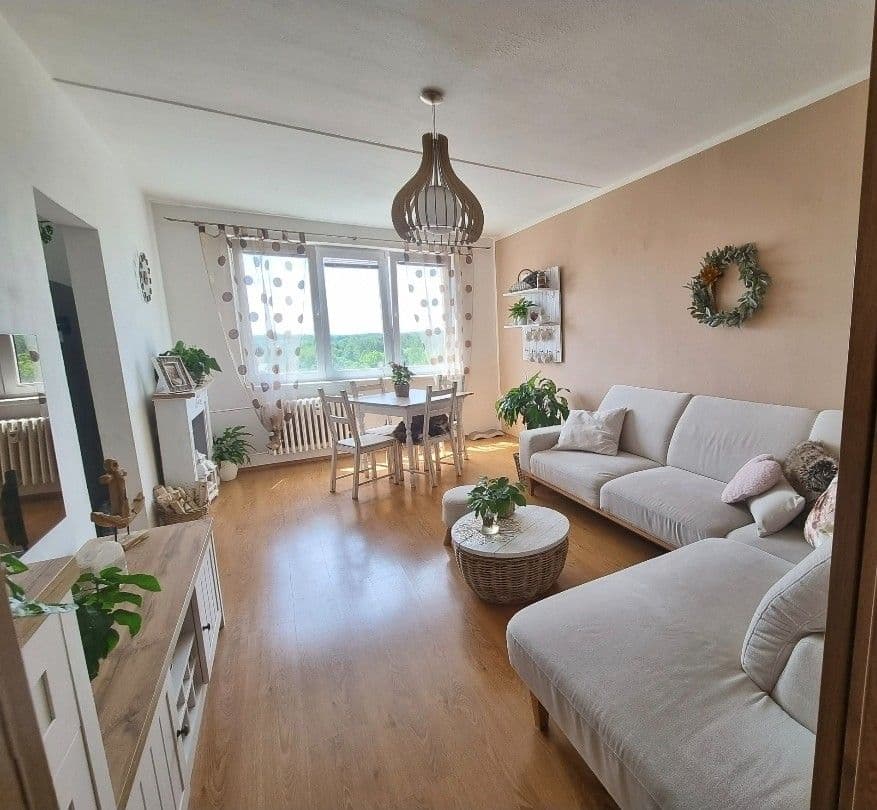 Predaj bytu 3-izbový 67 m², M. Chlajna, České Budějovice, Jihočeský kraj Predaj bytu 3-izbový 67 m², M. Chlajna, České Budějovice, Jihočeský kraj