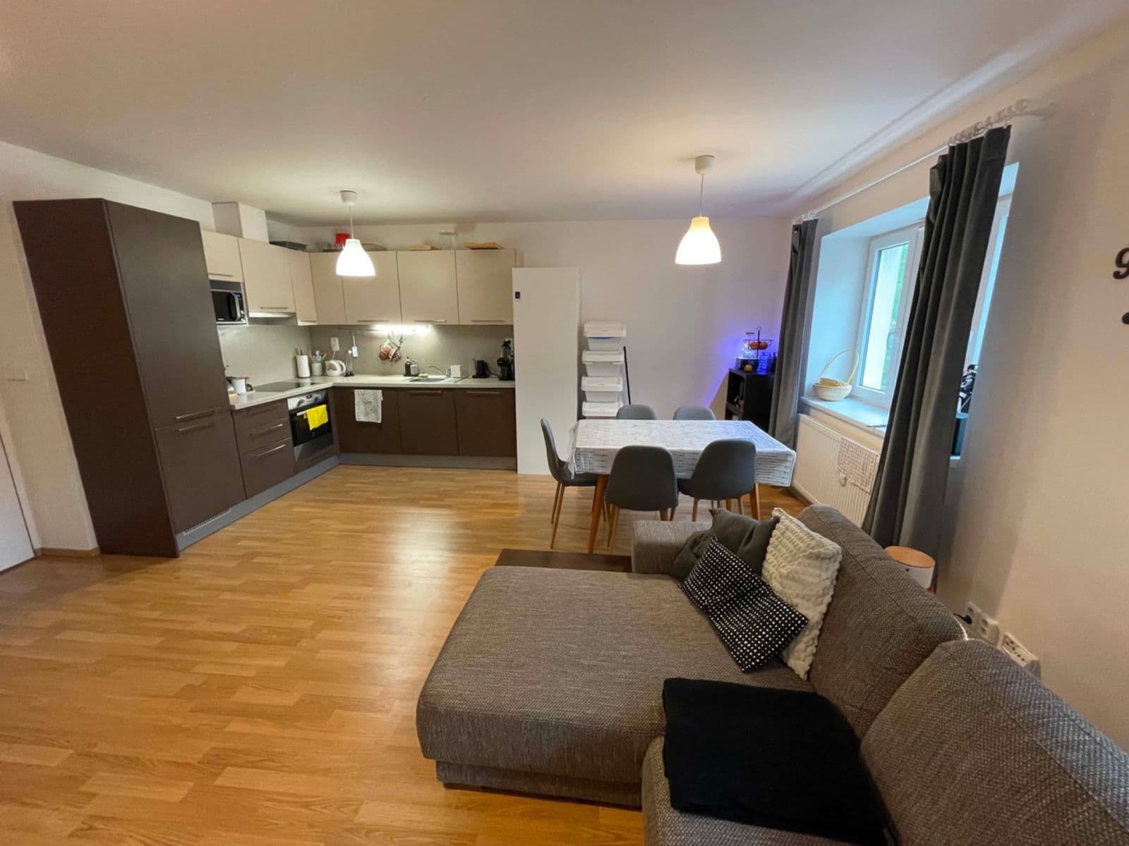 Prenájom bytu 4-izbový 129 m², Ke Krči, Praha, Praha Prenájom bytu 4-izbový 129 m², Ke Krči, Praha, Praha