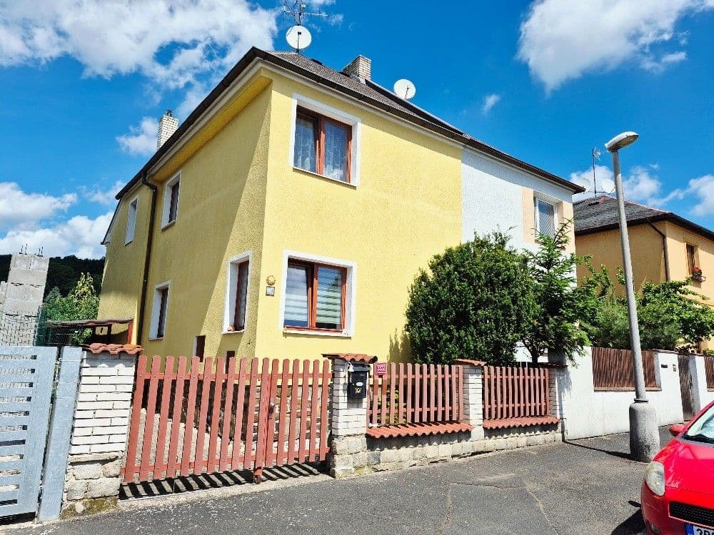 Predaj domu 130 m², pozemek 438 m², Třebízského, Chomutov, Ústecký kraj Predaj domu 130 m², pozemek 438 m², Třebízského, Chomutov, Ústecký kraj