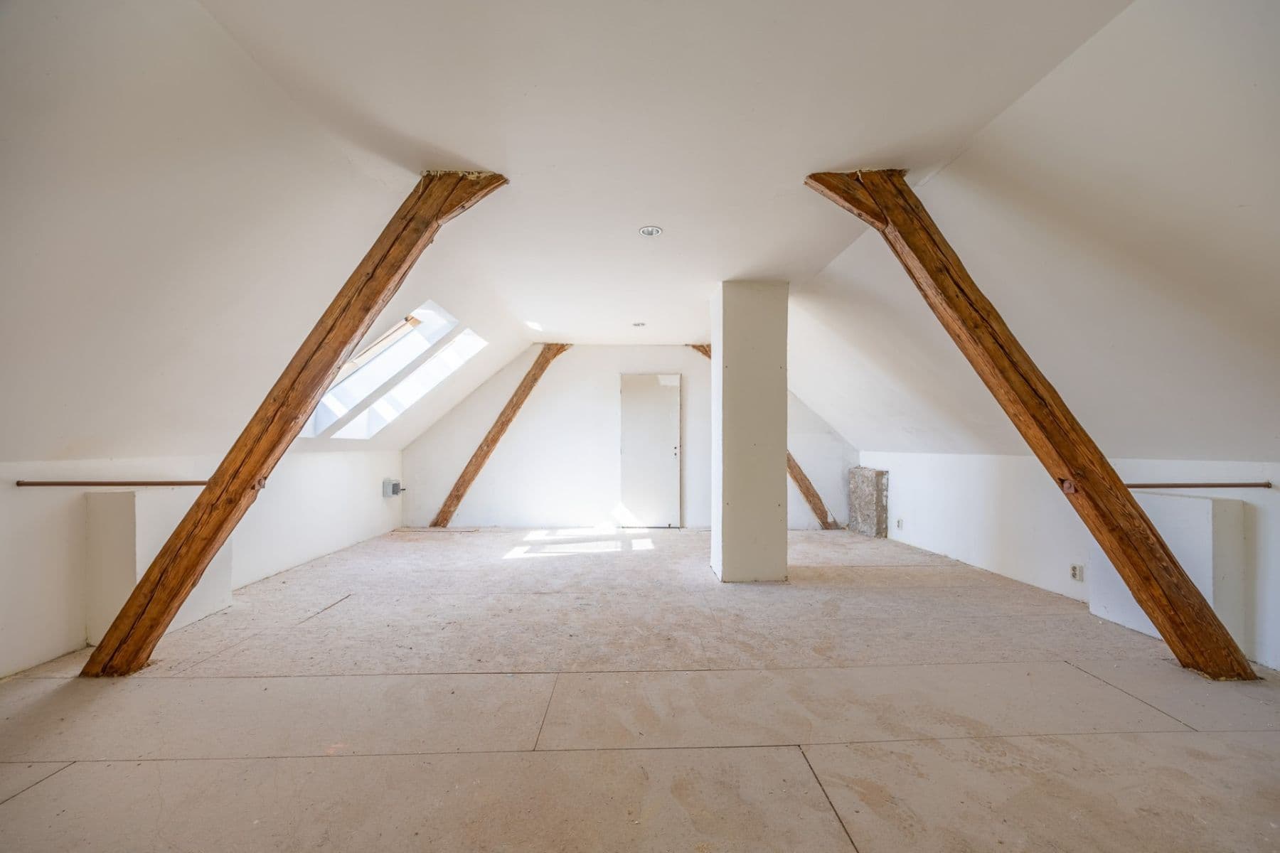 Predaj domu 120 m², pozemek 483 m², Chožov, Ústecký kraj Predaj domu 120 m², pozemek 483 m², Chožov, Ústecký kraj