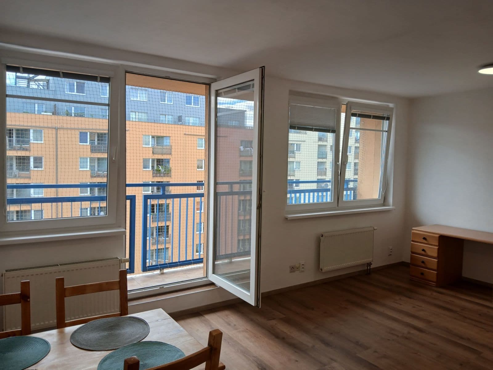 Prenájom bytu 1-izbový 46 m², Hnězdenská, Praha, Praha Prenájom bytu 1-izbový 46 m², Hnězdenská, Praha, Praha