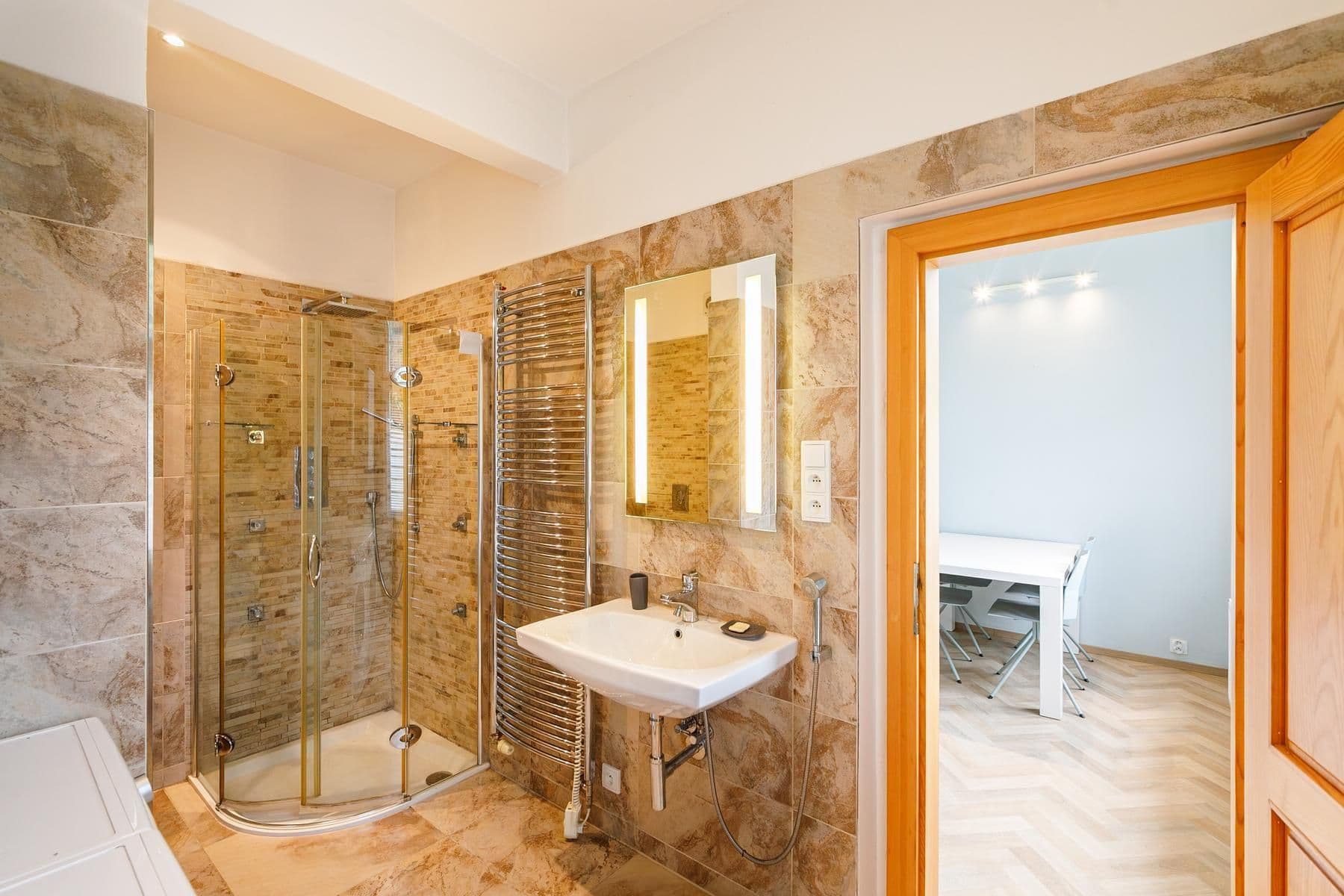 Predaj bytu 1-izbový 51 m², Klášterní, Liberec, Praha Predaj bytu 1-izbový 51 m², Klášterní, Liberec, Praha